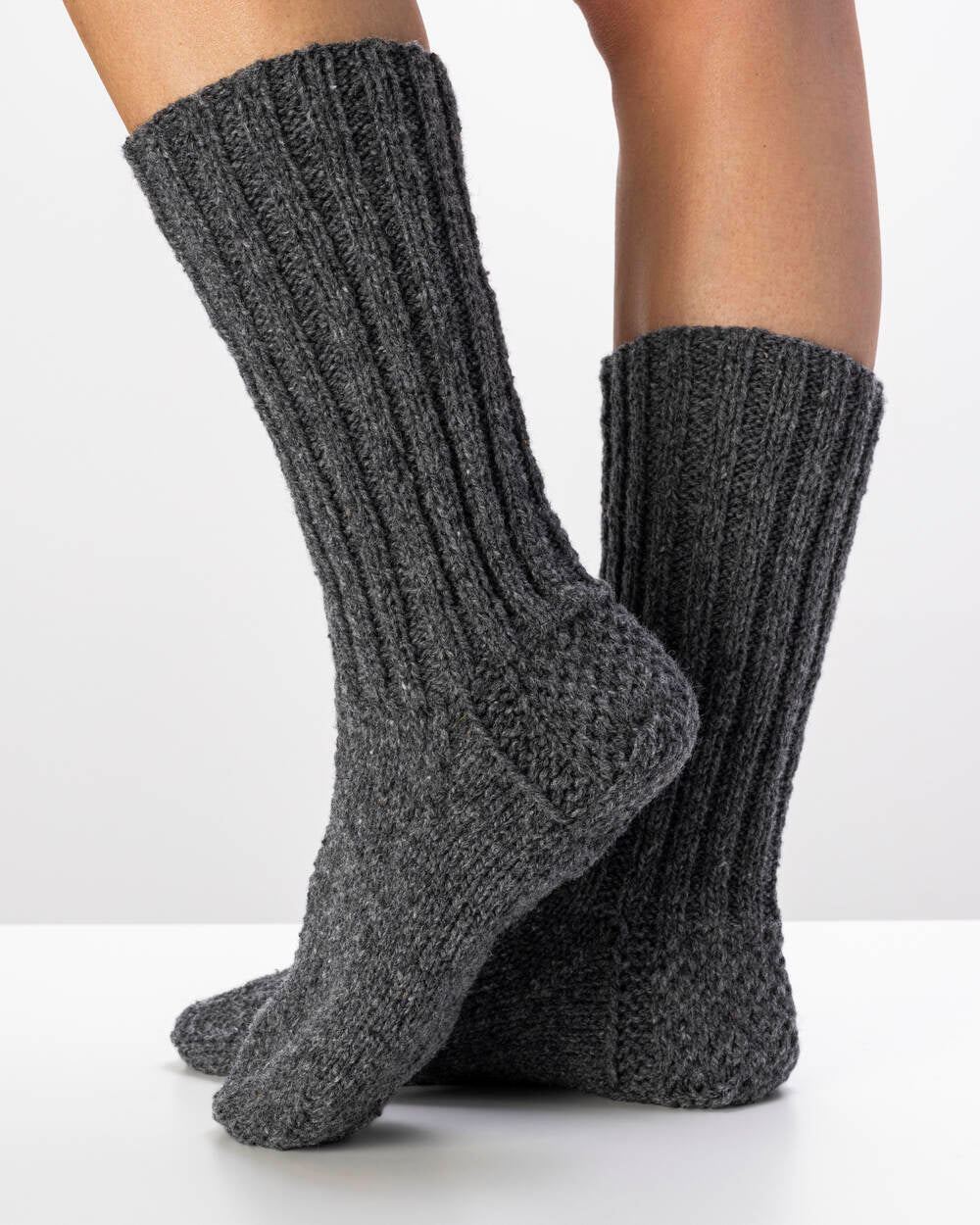 Hütten-Socken aus Merinowolle | Dunkelgrau